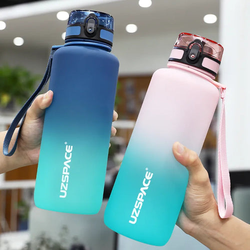 Sports water bottle